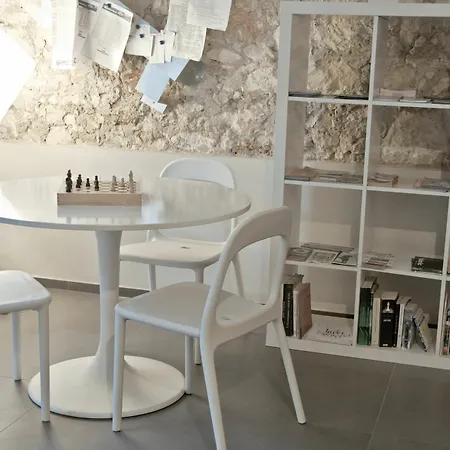 Hostel Lol Siracusa Syracuse